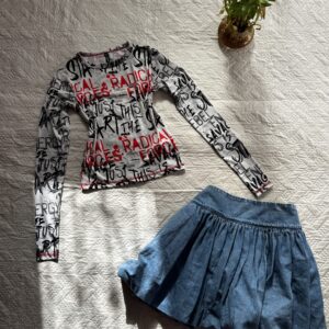 Body hug imported tee