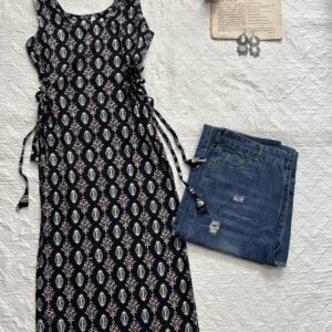 Hot black Motiff Print Snatch Waist Long Kurti
