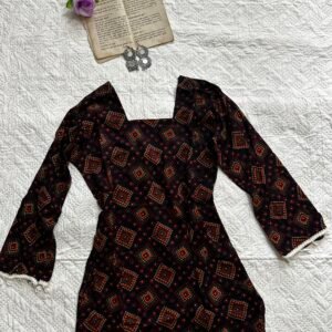 Bandhani Print Corset Back Short Kurti in Black