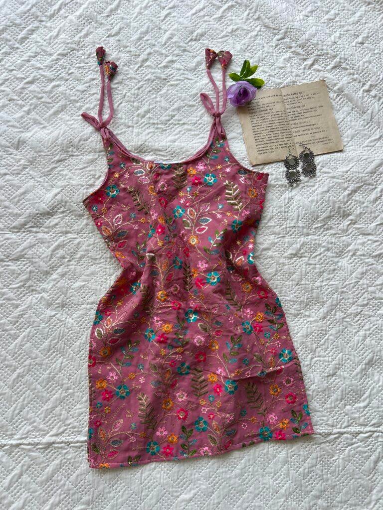Guldasta~Floral Noodle Strap Short Kurti